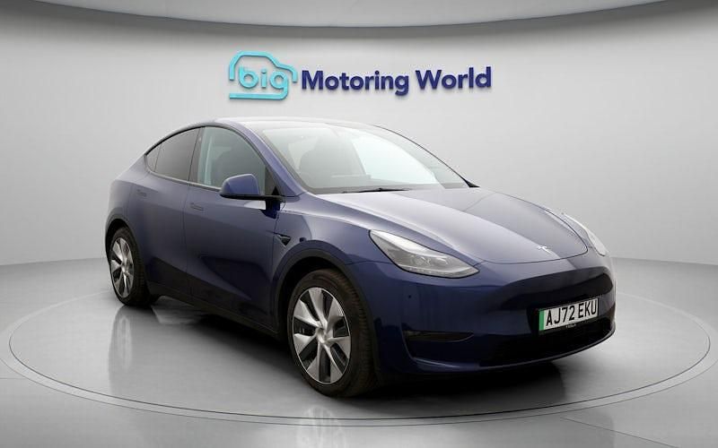 Used Tesla Model Y Long Range AWD 286 kW (389 HP) 2025 SUV