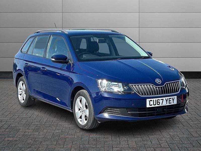 Pacific blue Used 2017 Skoda Fabia SE Estate | £8,500 (Fair price) - Image 1/4