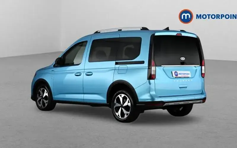 Used Ford Tourneo Active 122 HP (89 kW) 2026 Estate