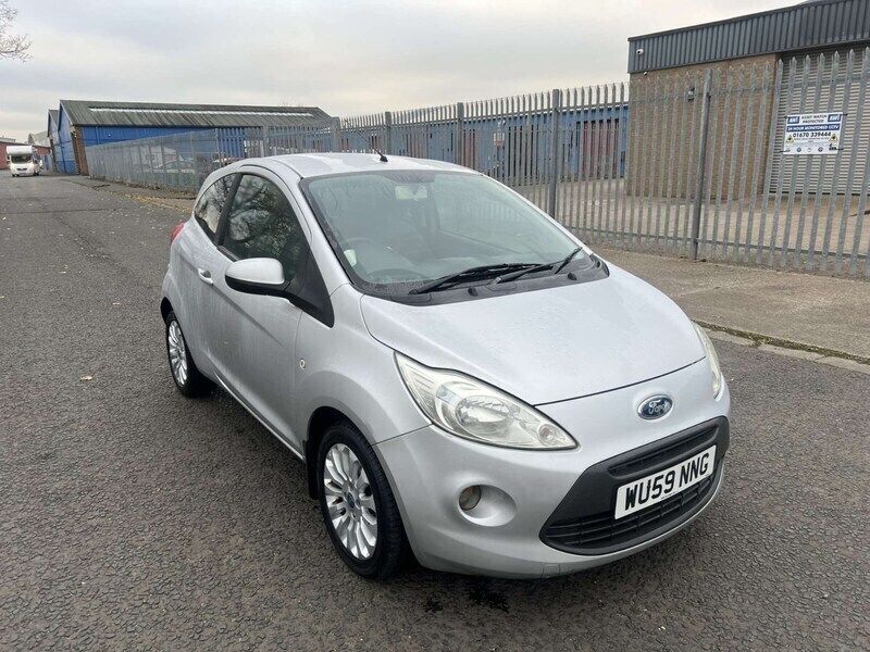 Silver Used 2009 Ford Ka Zetec Hatchback | £1,395 (Super price) - Image 1/4