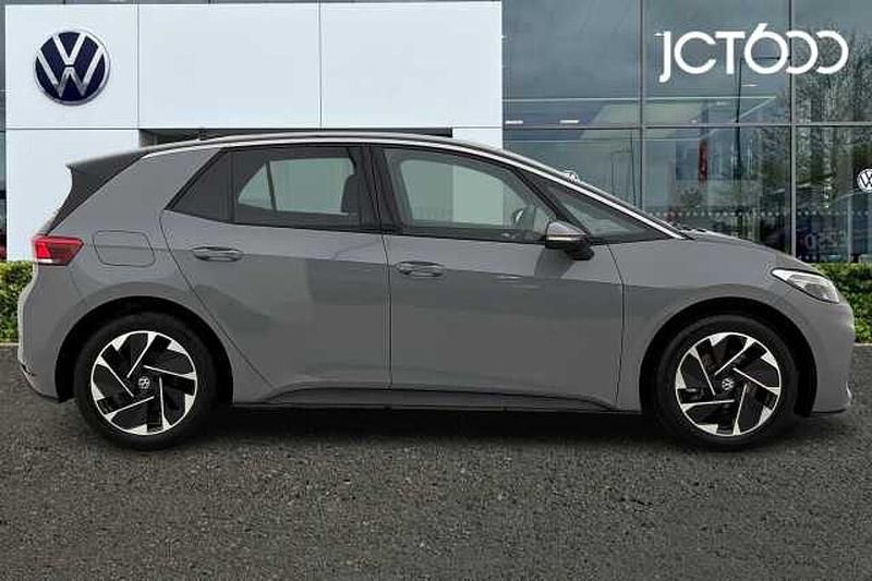 Used VW ID.3 125 kW (170 HP) 2025 Hatchback