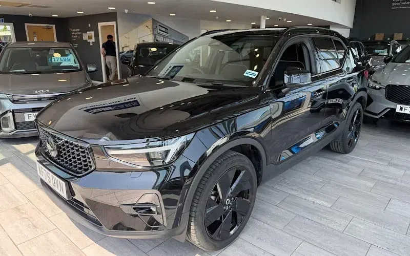 Used Volvo XC40 Ultra 163 HP (119 kW) 2026 SUV