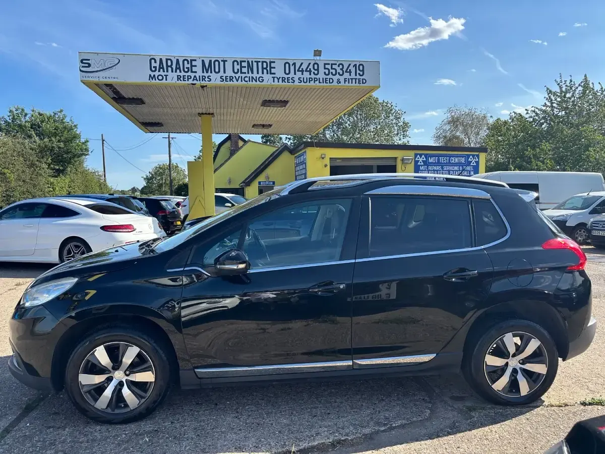 Used Peugeot 2008 Allure 115 HP (84 kW) 2014 Black SUV