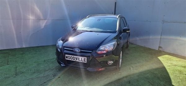 Black Used 2014 Ford Focus Zetec Estate | £5,495 (Fair price) - Image 1/1