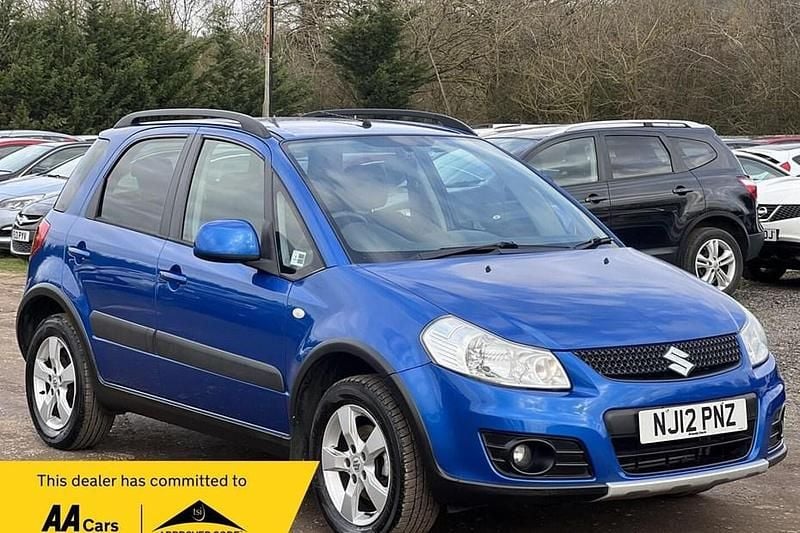 Used Suzuki SX4 SZ5 120 HP (88 kW) 2012 Blue Hatchback