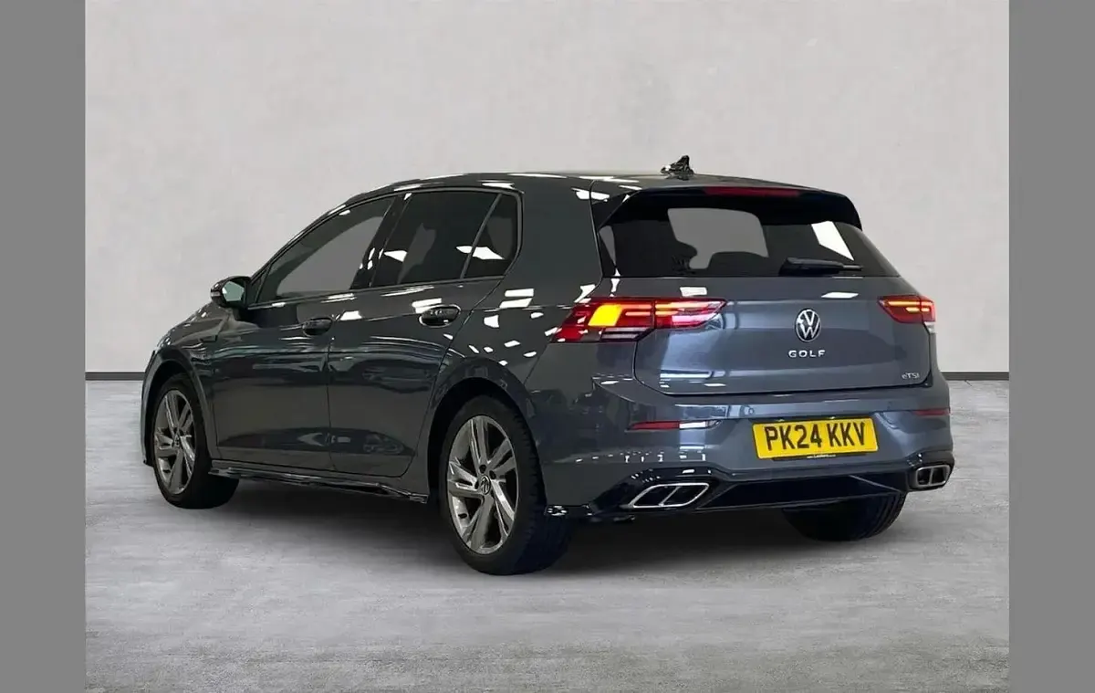 Used VW Golf VIII R-line 150 HP (110 kW) 2024 Grey Hatchback