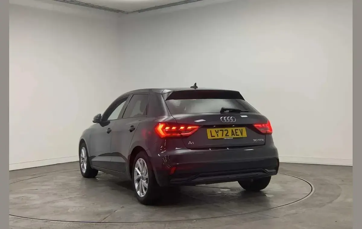 Used Audi A1 Sport 108 HP (79 kW) 2022 Grey SUV
