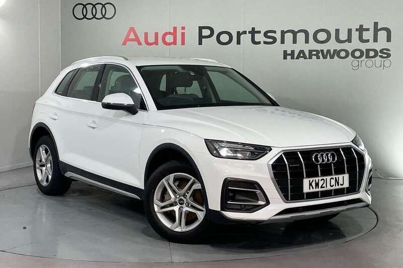 White Used 2021 Audi Q5 Sport SUV | £26,790 (Fair price) - Image 1/4