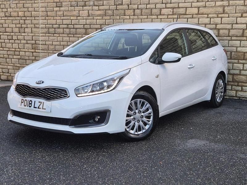 Used Kia Ceed Sportswagon 134 HP (98 kW) 2024 White Estate