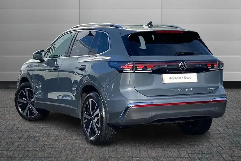 Used VW Tiguan Elegance 204 HP (150 kW) 2025 Dolphin grey SUV