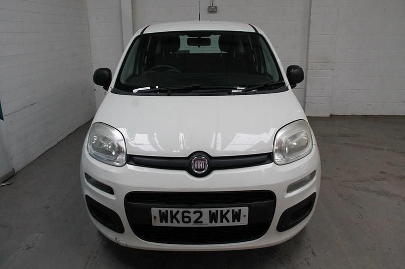 Used Fiat Panda Pop 75 HP (55 kW) 2012 White Hatchback