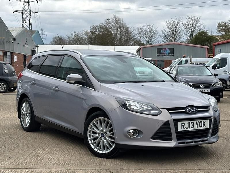 Used Ford Focus Zetec 2013 Silver Estate