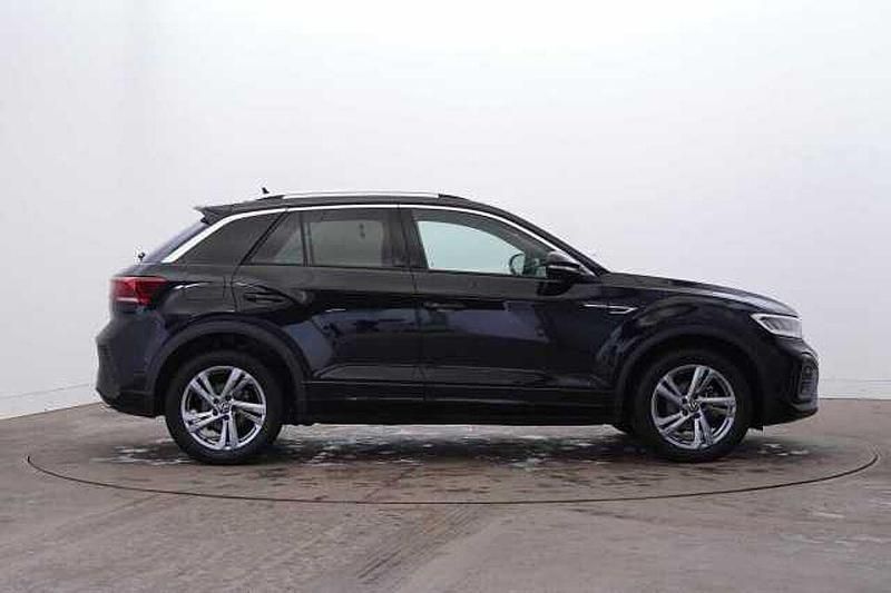 Used VW T-Roc R-line 150 HP (110 kW) 2024 Black SUV