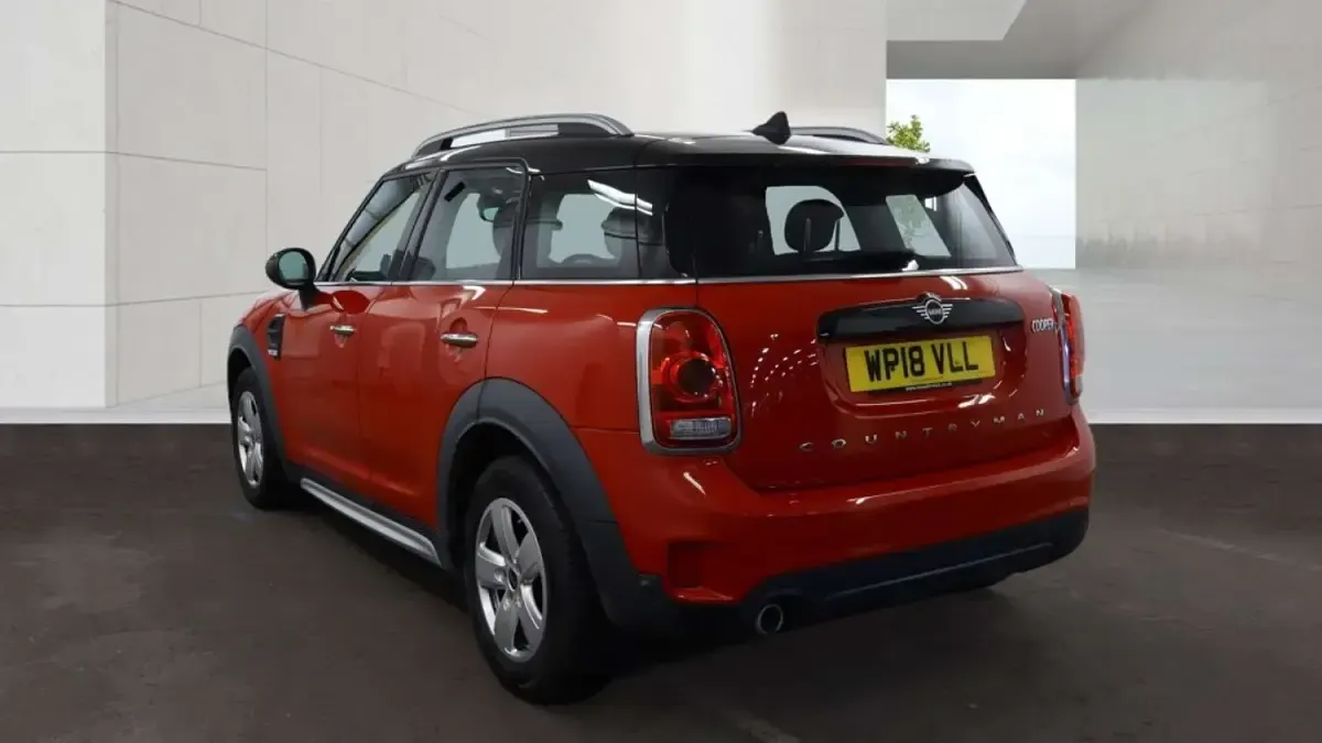 Used Mini Cooper D Countryman 2018 Red SUV