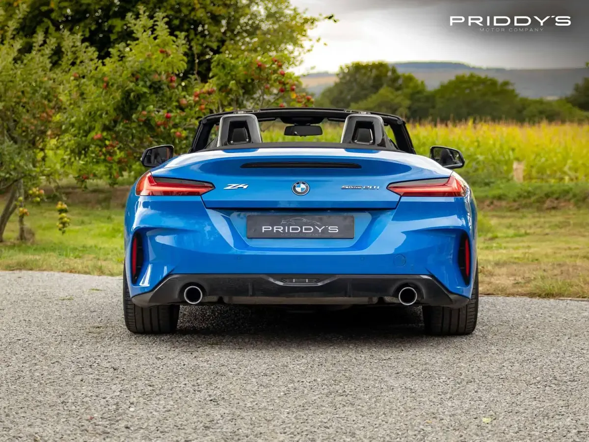 Used BMW Z4 M Sport 194 HP (142 kW) 2020 Blue Cabriolet