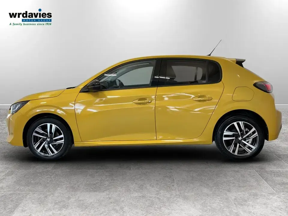 Used Peugeot 208 Allure+ 2023 Yellow Hatchback
