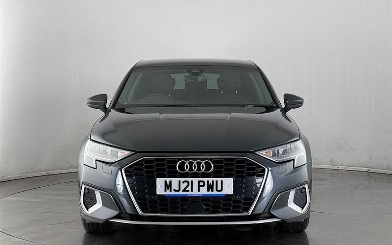Used Audi A3 Sportback e-tron Sport 204 HP (150 kW) 2025 Hatchback