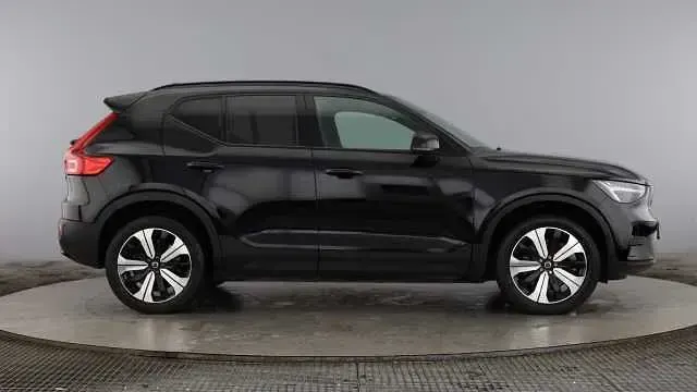 Used Volvo XC40 Core 185 kW (252 HP) 2023 Black SUV