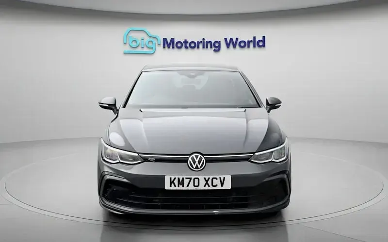 Used VW Golf VIII R-line 150 HP (110 kW) 2024 Hatchback