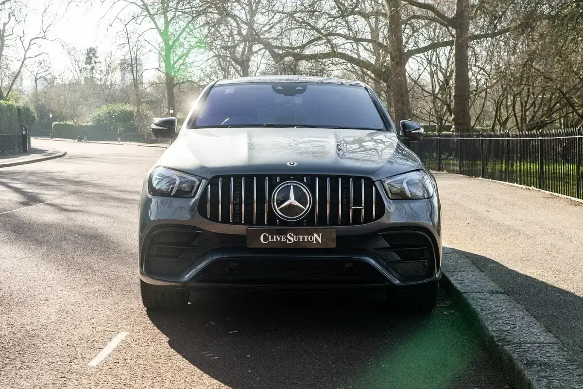Usado Mercedes GLE63 AMG Premium Plus 612 HP (450 kW) 2024 Cinzento Coupé