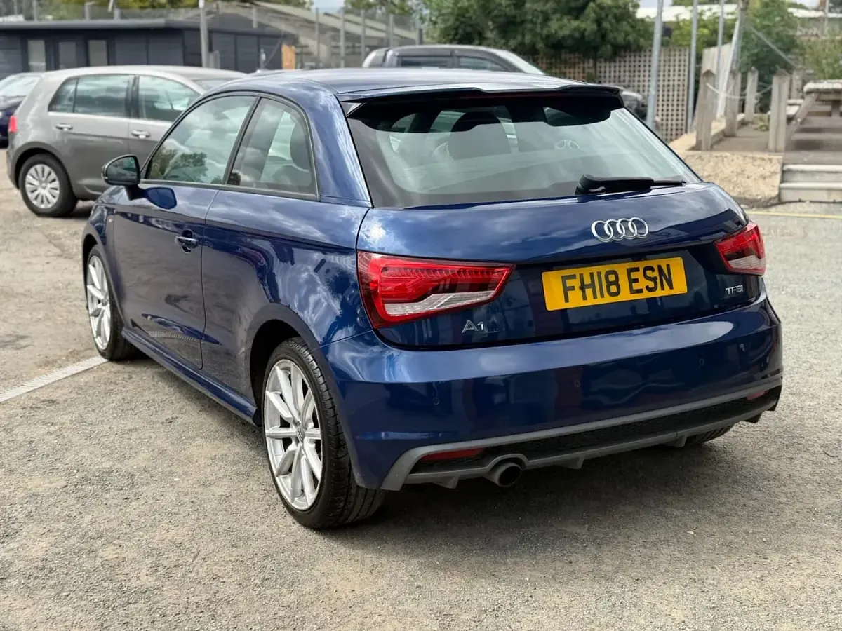 Used Audi A1 S-Line 95 HP (69 kW) 2018 Blue Hatchback