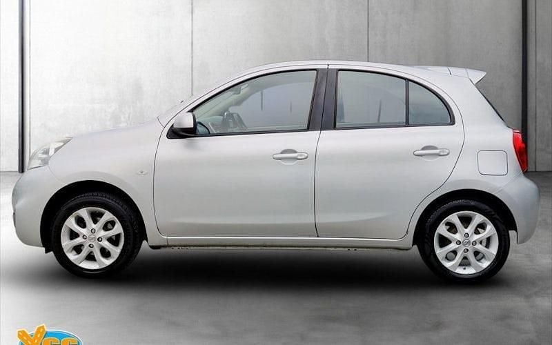 Begagnad Nissan Micra Acenta 80 HK (58 kW) 2015 Silver Halvkombi