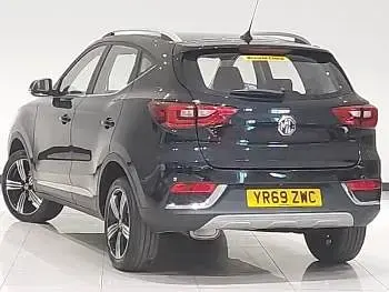 Usado MG ZS Exclusive 111 HP (81 kW) 2019 Preto SUV