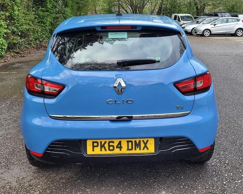 Used Renault Clio IV Dynamique 2014 Blue Hatchback