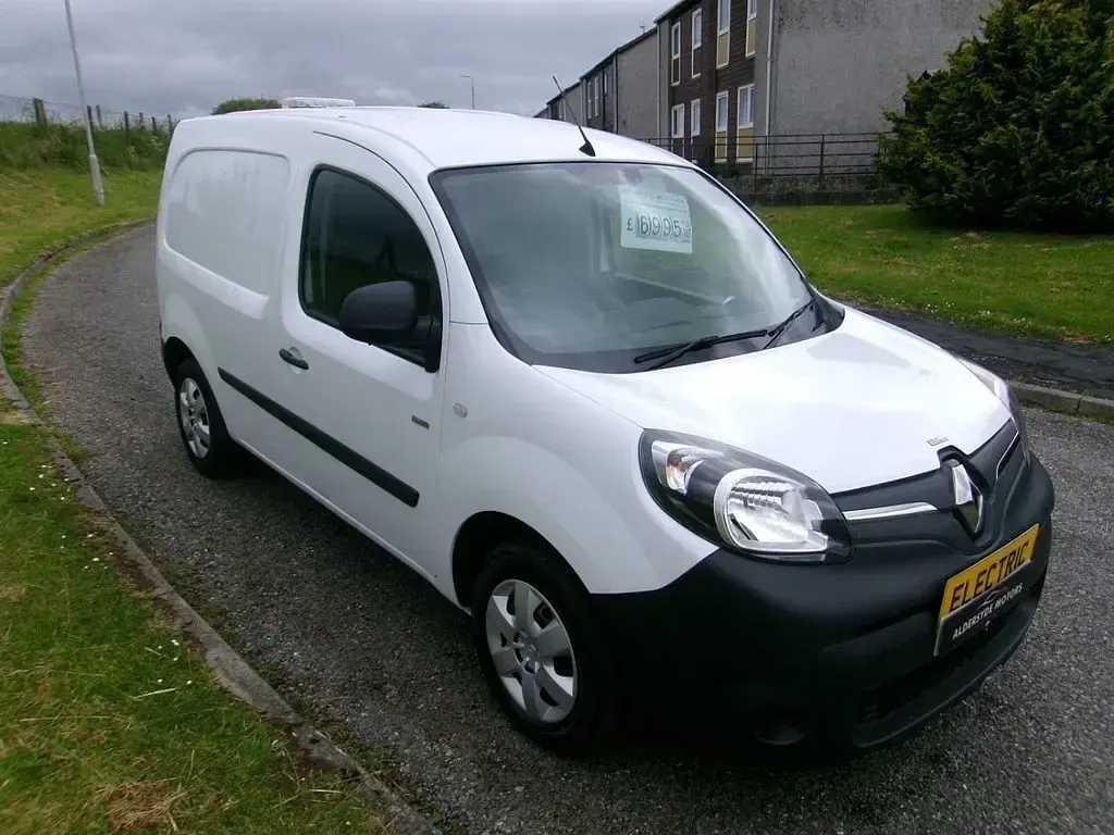 Used Renault Kangoo Business 44 kW (60 HP) 2021 White MPV