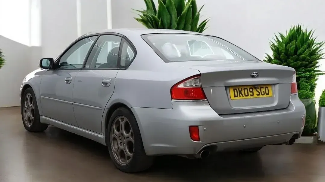 Used Subaru Legacy 245 HP (180 kW) 2009 Grey Sedan