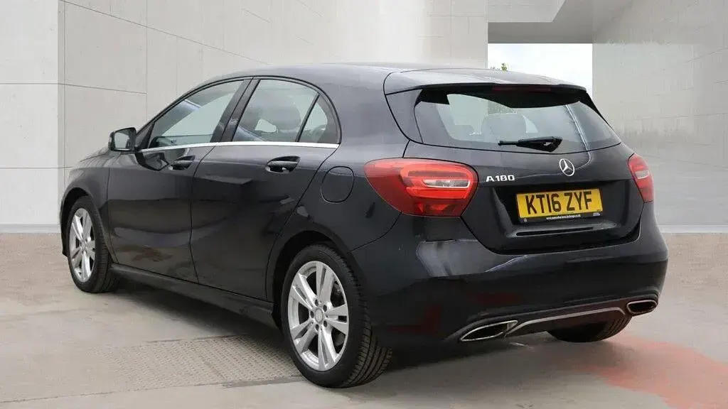 Used Mercedes A180 2016 Black Hatchback