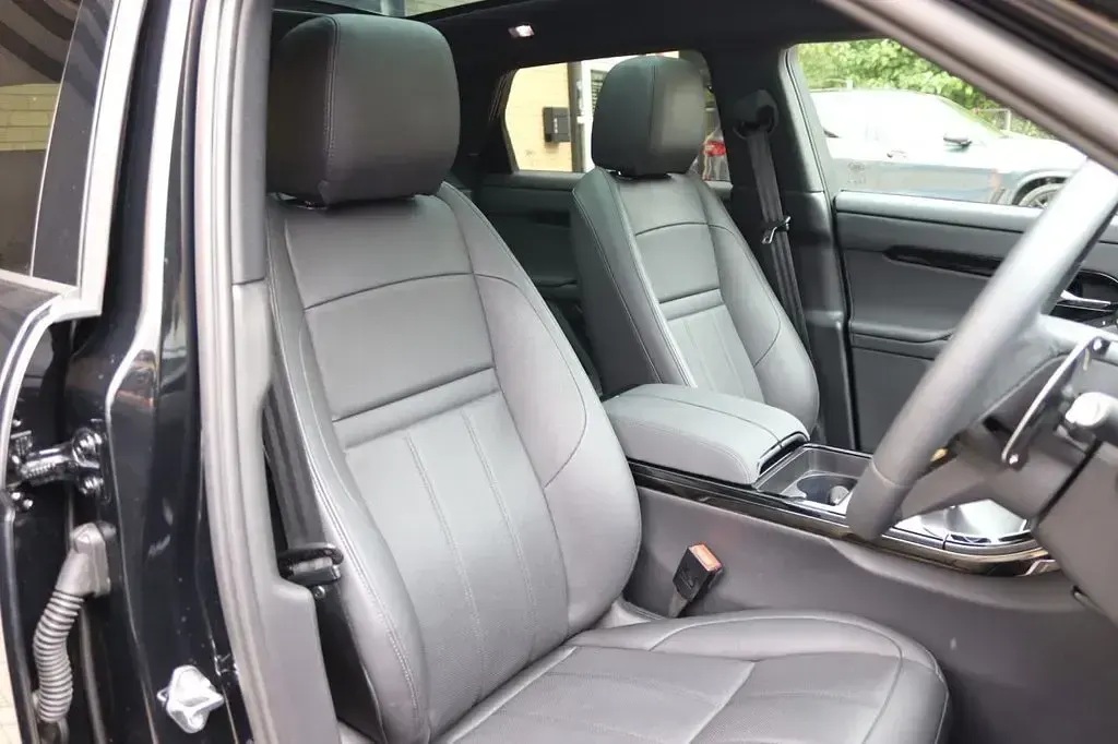 Used Land Rover Range Rover evoque 2025 Black SUV