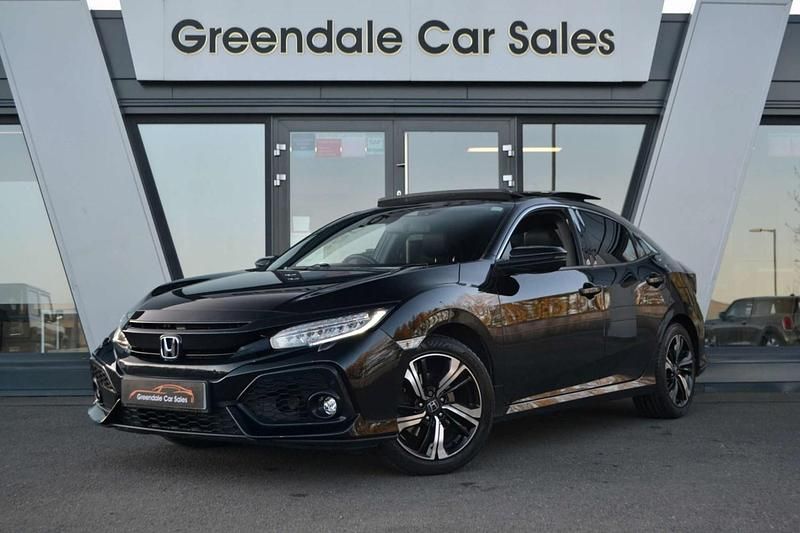 Used Honda Civic EX 120 HP (88 kW) 2018 Black Hatchback