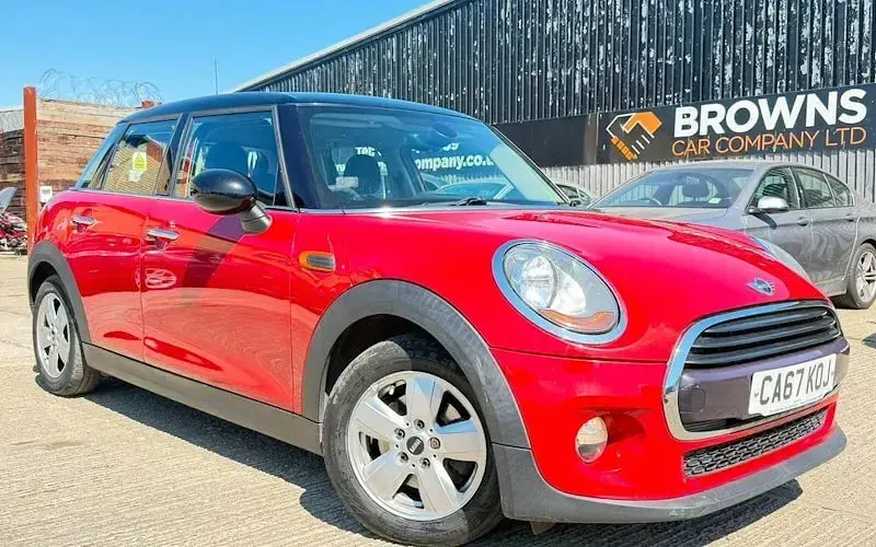 Used Mini Cooper Hatch 136 HP (100 kW) 2018 Hatchback