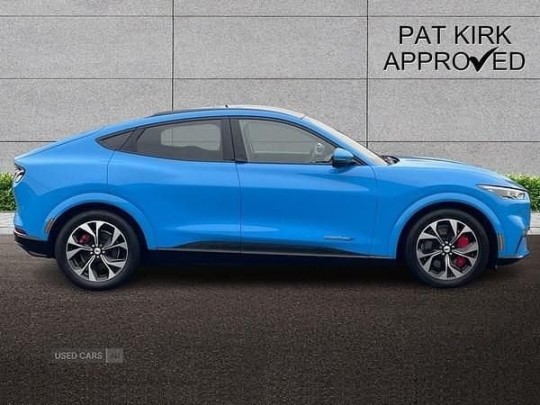 Used Ford Mustang Mach-E 258 kW (351 HP) 2021 Blue SUV