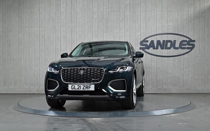 Used Jaguar F-Pace R-Dynamic 400 HP (294 kW) 2021 Green SUV