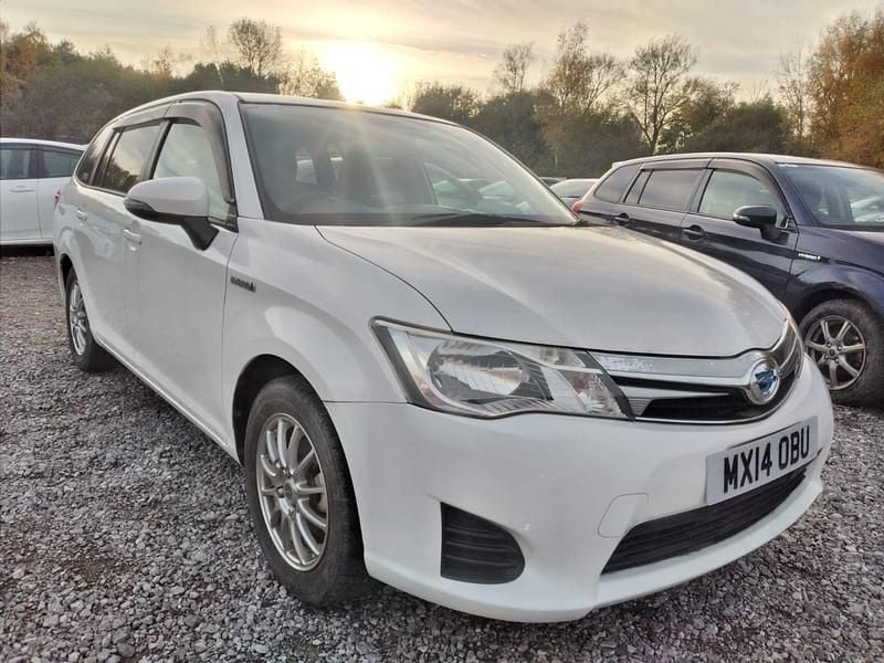White Used 2025 Toyota Corolla Estate | £4,990 - Image 1/4