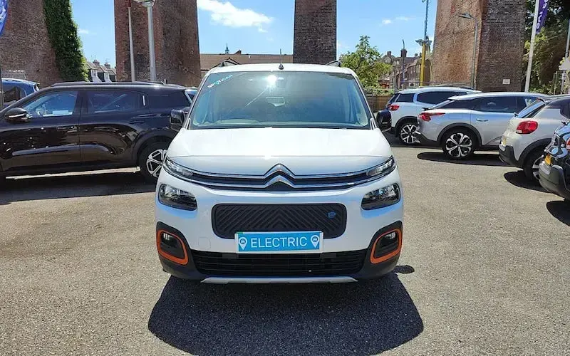 Used Citroën e-Berlingo XTR 100 kW (136 HP) 2023 MPV