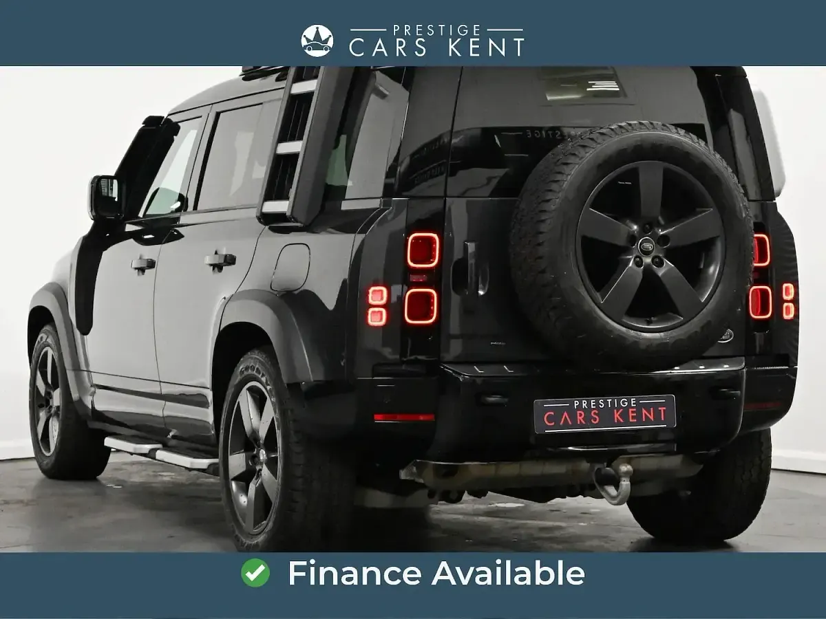 Used Land Rover Defender Dynamic 2023 Grey SUV