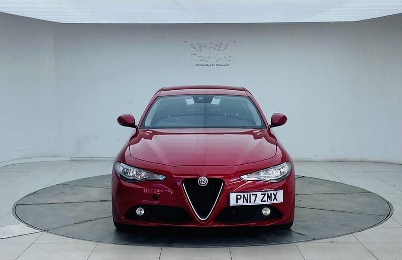 Used Alfa Romeo Giulia Super 280 HP (205 kW) 2017 Red Sedan