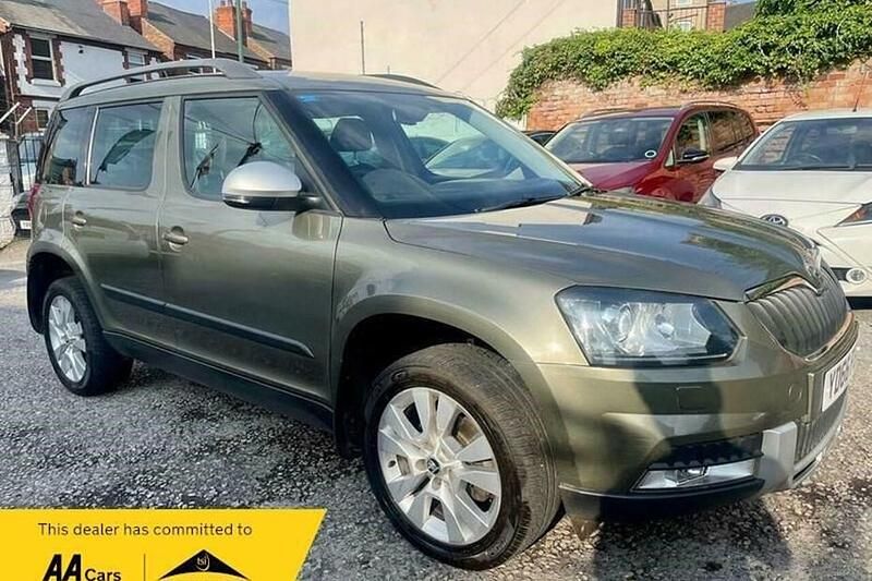 Green Used 2016 Skoda Yeti SE L SUV | £9,495 (Good price) - Image 1/1