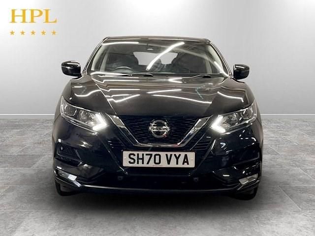 Used Nissan Qashqai Acenta Premium 140 HP (102 kW) 2020 Black SUV