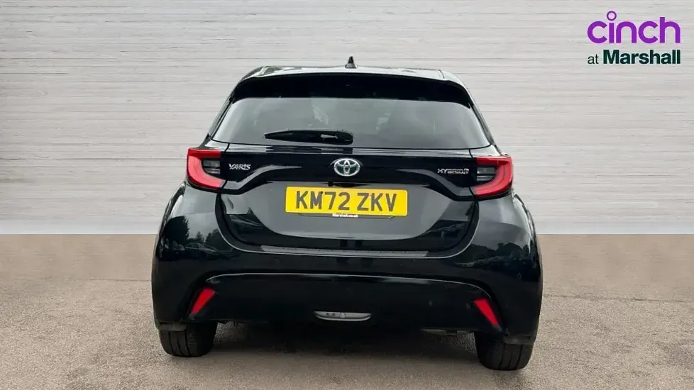 Used Toyota Yaris 116 HP (85 kW) 2022 Black Hatchback