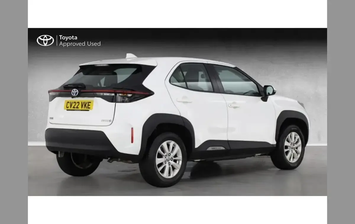 Used Toyota Yaris Cross 116 HP (85 kW) 2022 White SUV
