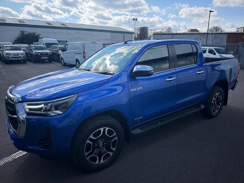Used Toyota HiLux 150 HP (110 kW) 2021 Blue Pickup