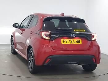 Used Toyota Yaris Hybrid Design 116 HP (85 kW) 2023 Red Hatchback