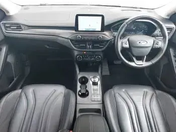 Used Ford Focus Vignale 150 HP (110 kW) 2019 Purple Estate