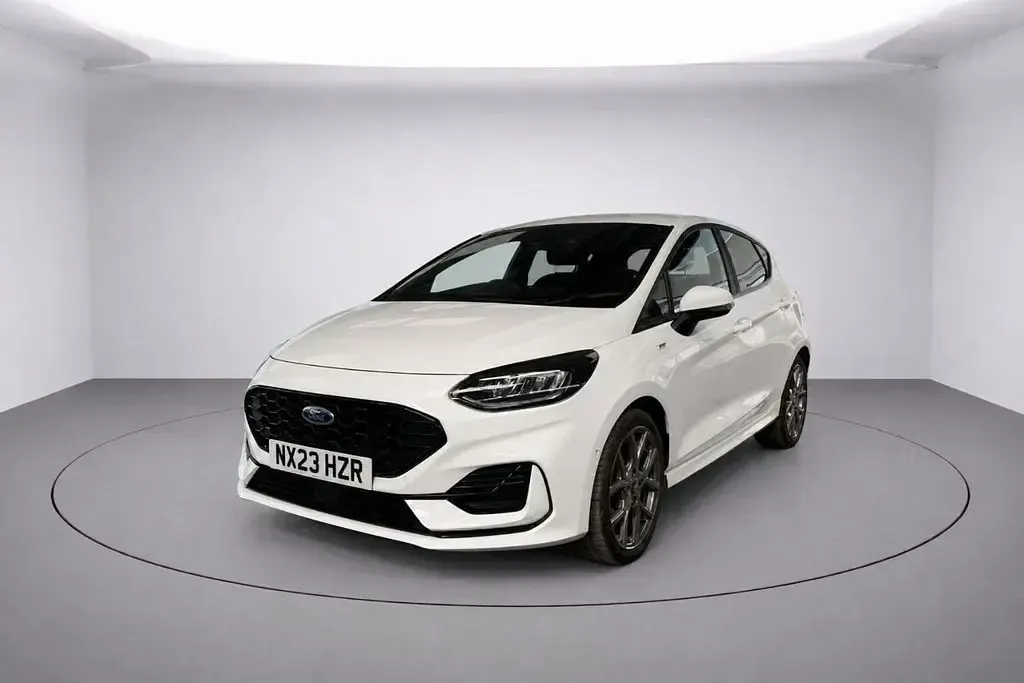 Used Ford Fiesta ST-Line 100 HP (73 kW) 2023 White Hatchback