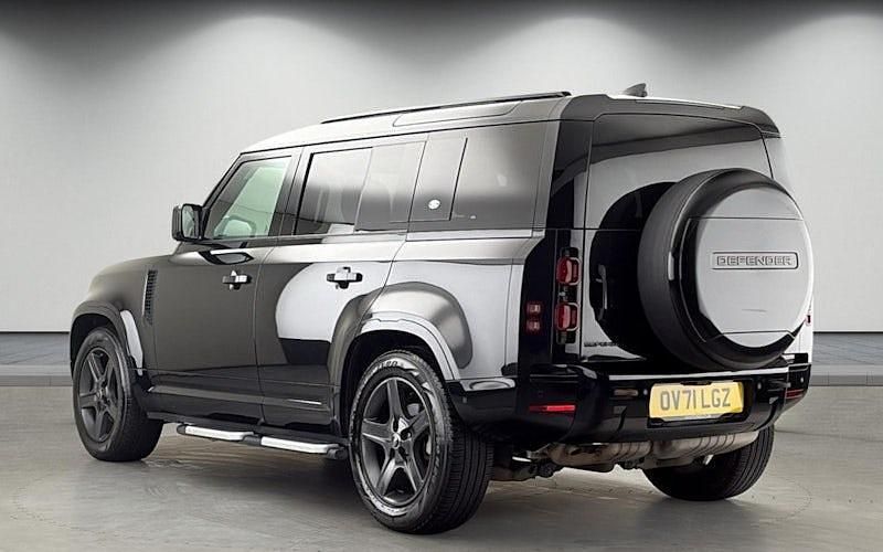 Used Land Rover Defender SE Dynamic 249 HP (183 kW) 2025 SUV