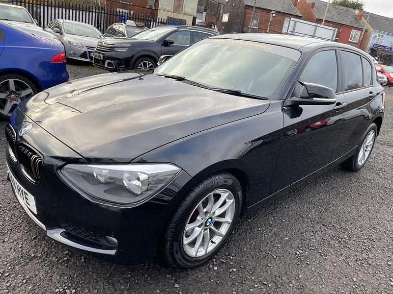 Black Used 2014 BMW 116 Luxury Line Hatchback | £5,995 (Good price) - Image 1/4